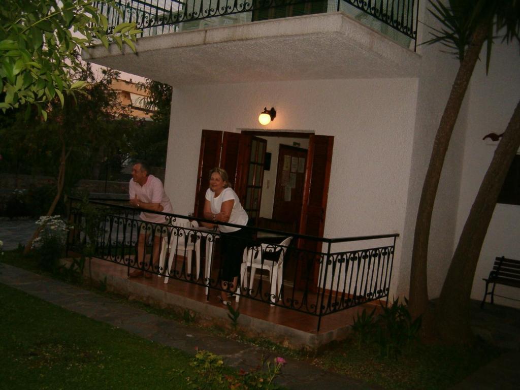 Villa Kosta Apartments MANI Pokoj fotografie